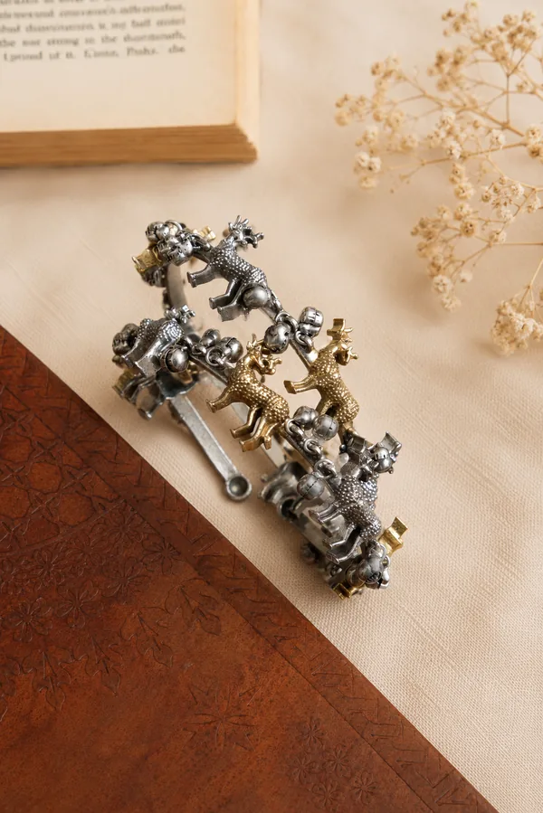 Chitra Two Tone Deer Bangles Pair